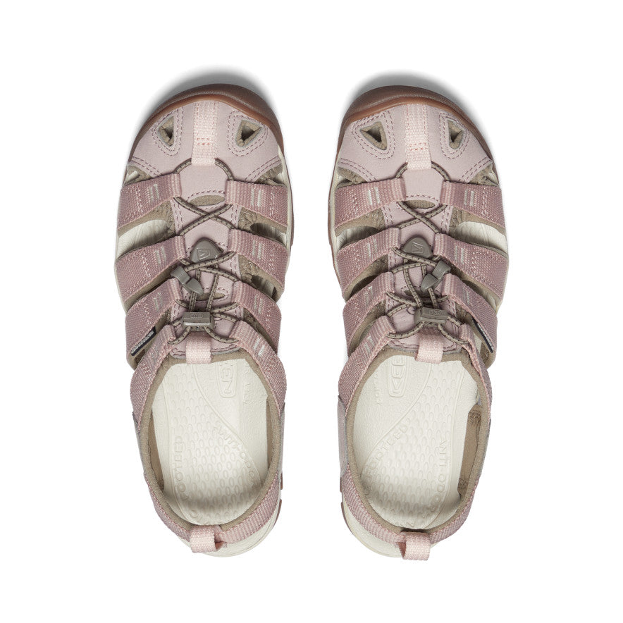 Women's Clearwater CNX Sandal | Timberwolf/Fawn - Image 4