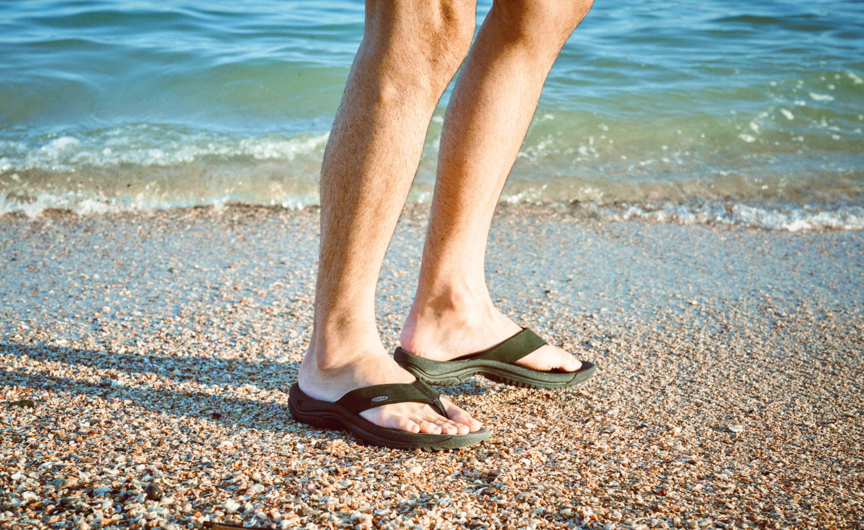 Men's Kona Leather Flip-Flop | Martini Olive/Forest Night - Image 7