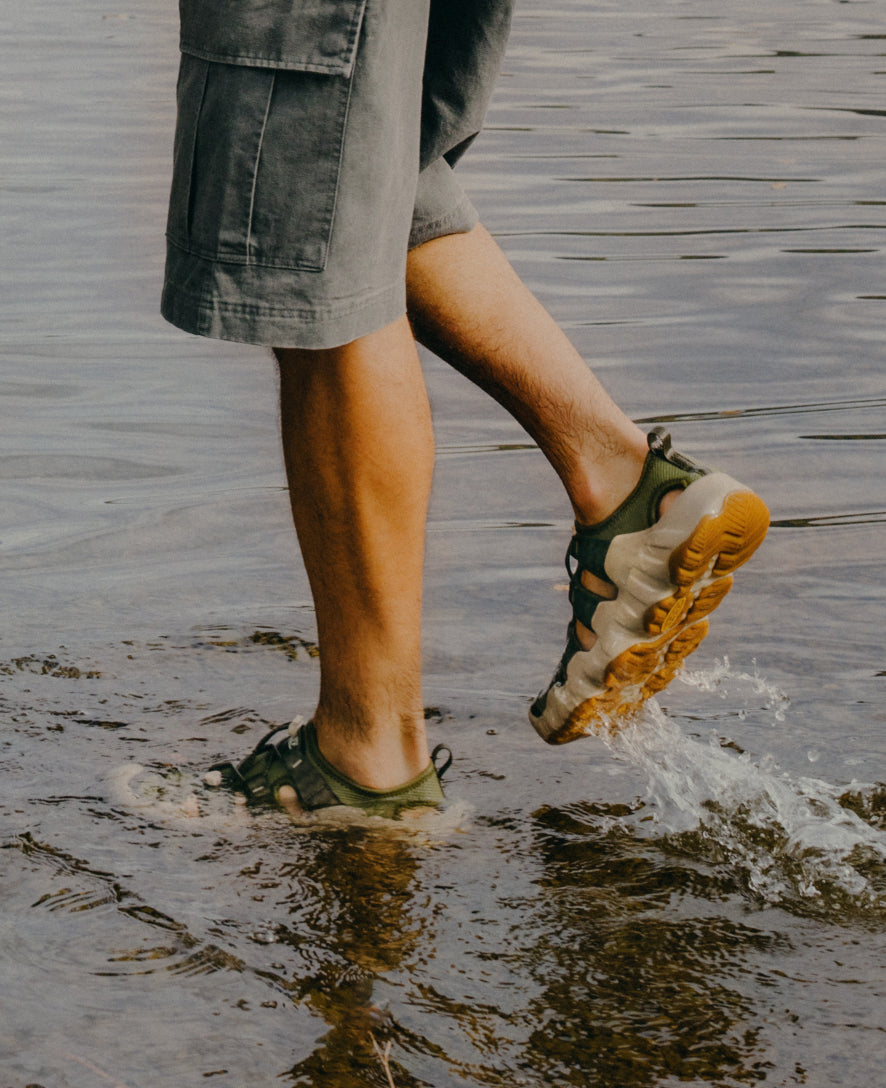 Men's Hyperport H2 Sandal | Tibetan Red/Gold Flame - Image 9