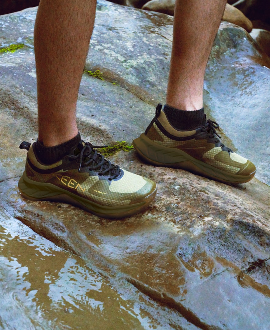 Men's Versacore Waterproof Shoe  |  Brindle/Gold Flame - Image 9