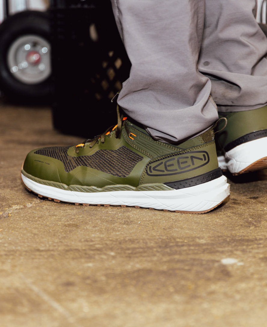 Men's Synchro Waterproof Work Boot (Carbon Toe) | Magnet/Black - Image 9