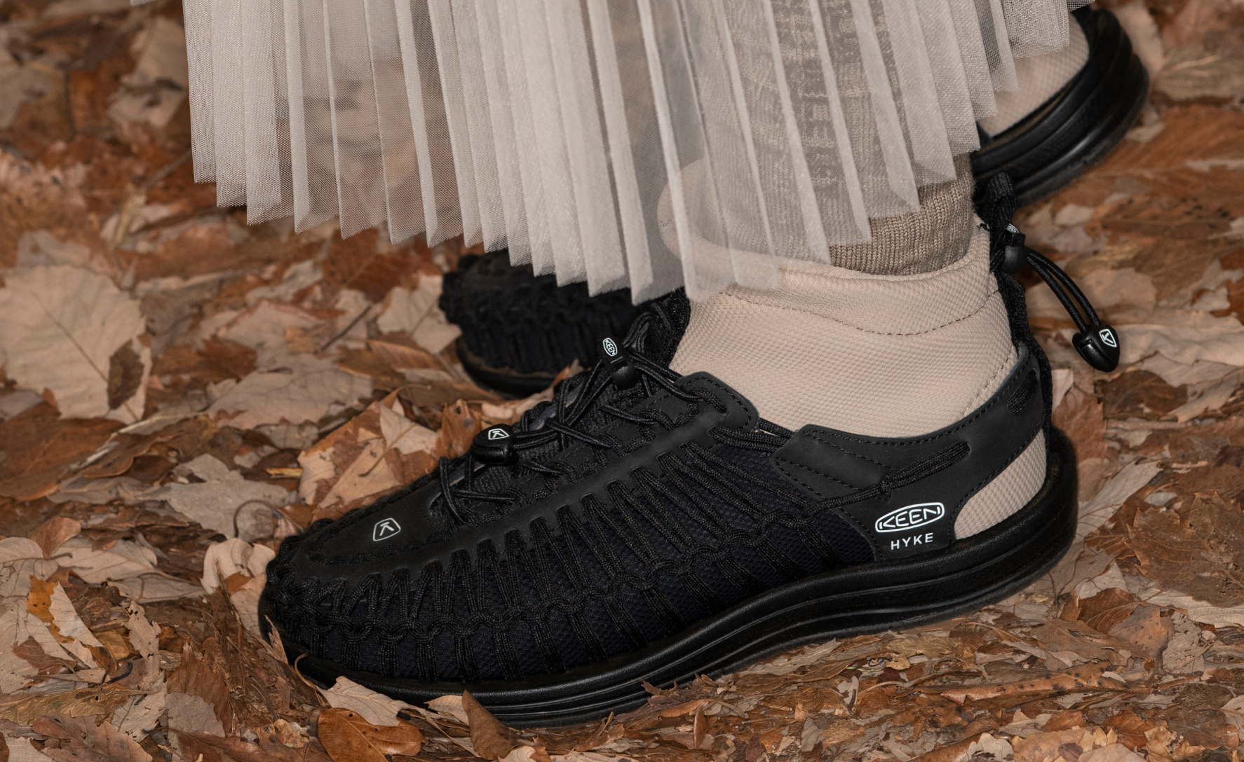 Women's UNEEK High Top x HYKE | HYKE Timberwolf - Image 7